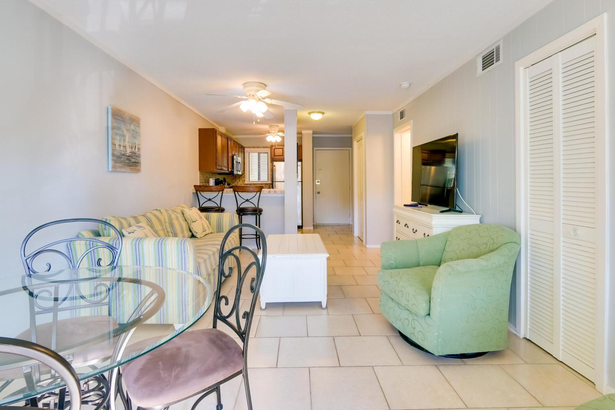 Bright And Beachy Getaway On Hilton Head Island! Exterior photo