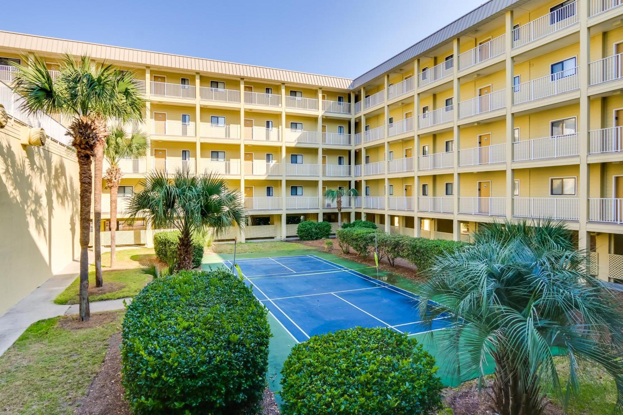 Bright And Beachy Getaway On Hilton Head Island! Exterior photo